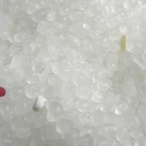 NEW COOL POLYMORPH Mouldable Plastic Pellets (42°C variant) Friendly  Plastic - Poli Plastic Pellets